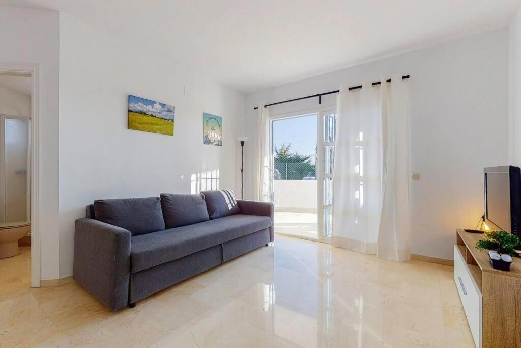 Gran Terraza Con Piscina Junto A Mijas Golf