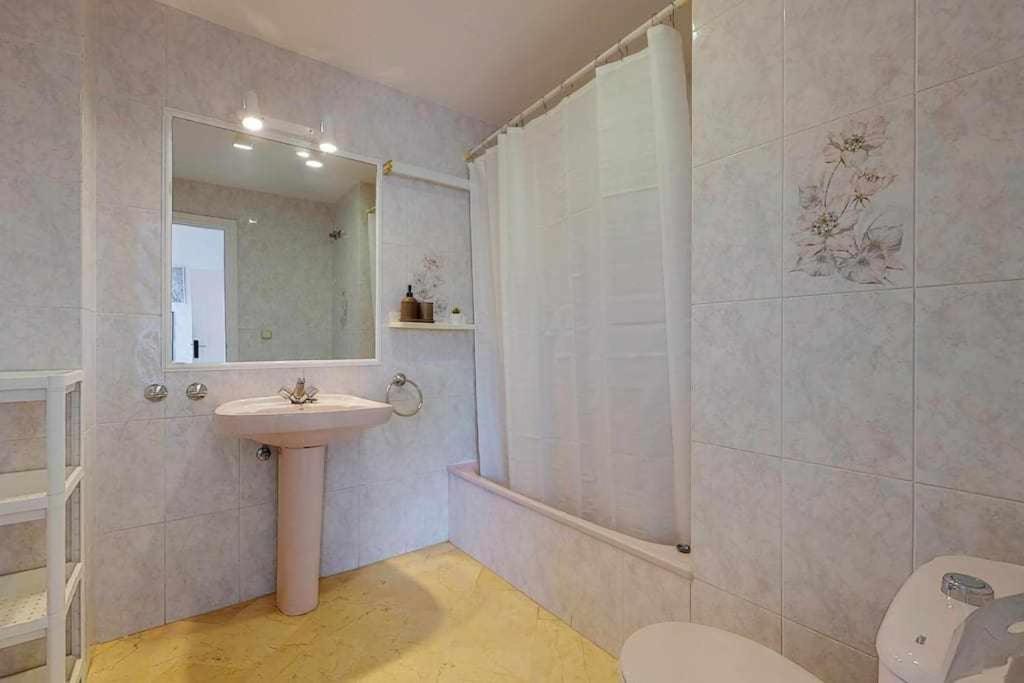 Gran Terraza Con Piscina Junto A Mijas Golf Huoneisto Fuengirola