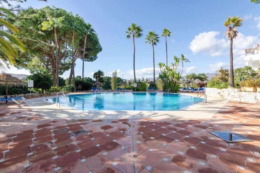 Huoneisto Gran Terraza Con Piscina Junto A Mijas Golf
